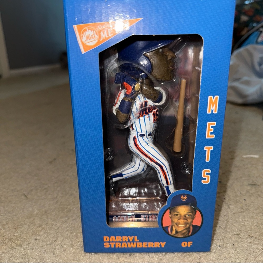 Mets Darryl Strawberry Bobblehead - Blue and Orange